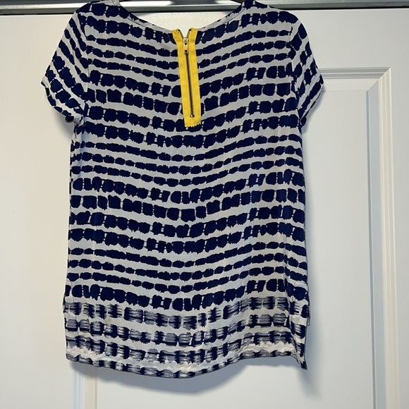 Flynn and Rose Anthropology 100 % Silk top - Picture 4 of 7